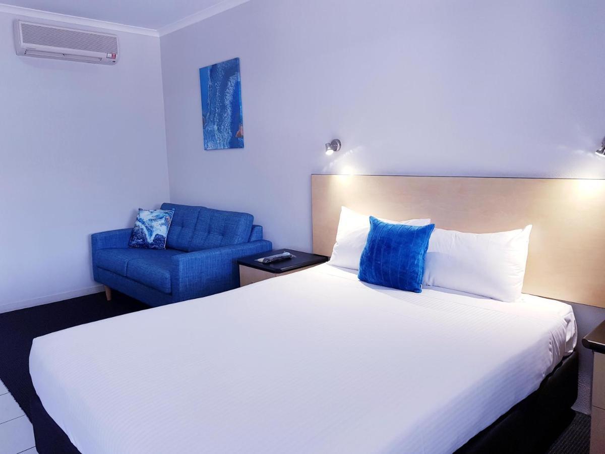 Alara Motor Inn Mackay Exteriör bild