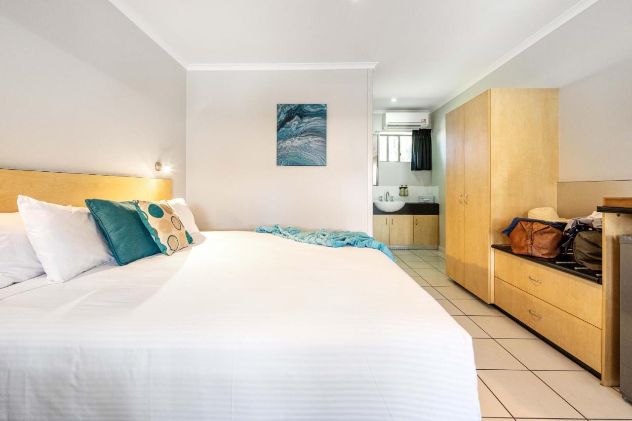 Alara Motor Inn Mackay Exteriör bild